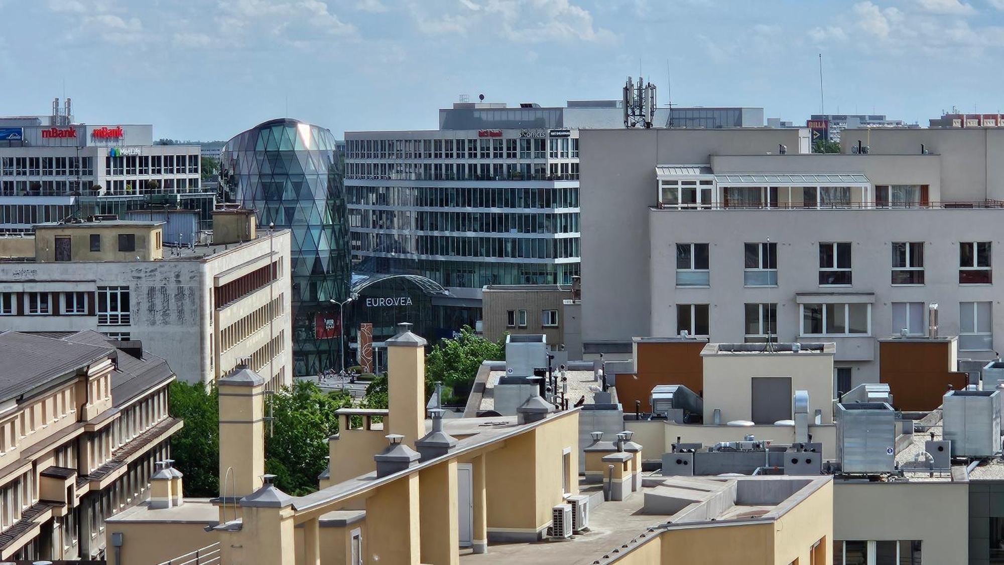 Panorama View Design Apt In Old Town - Free Parking Bratislava Eksteriør bilde
