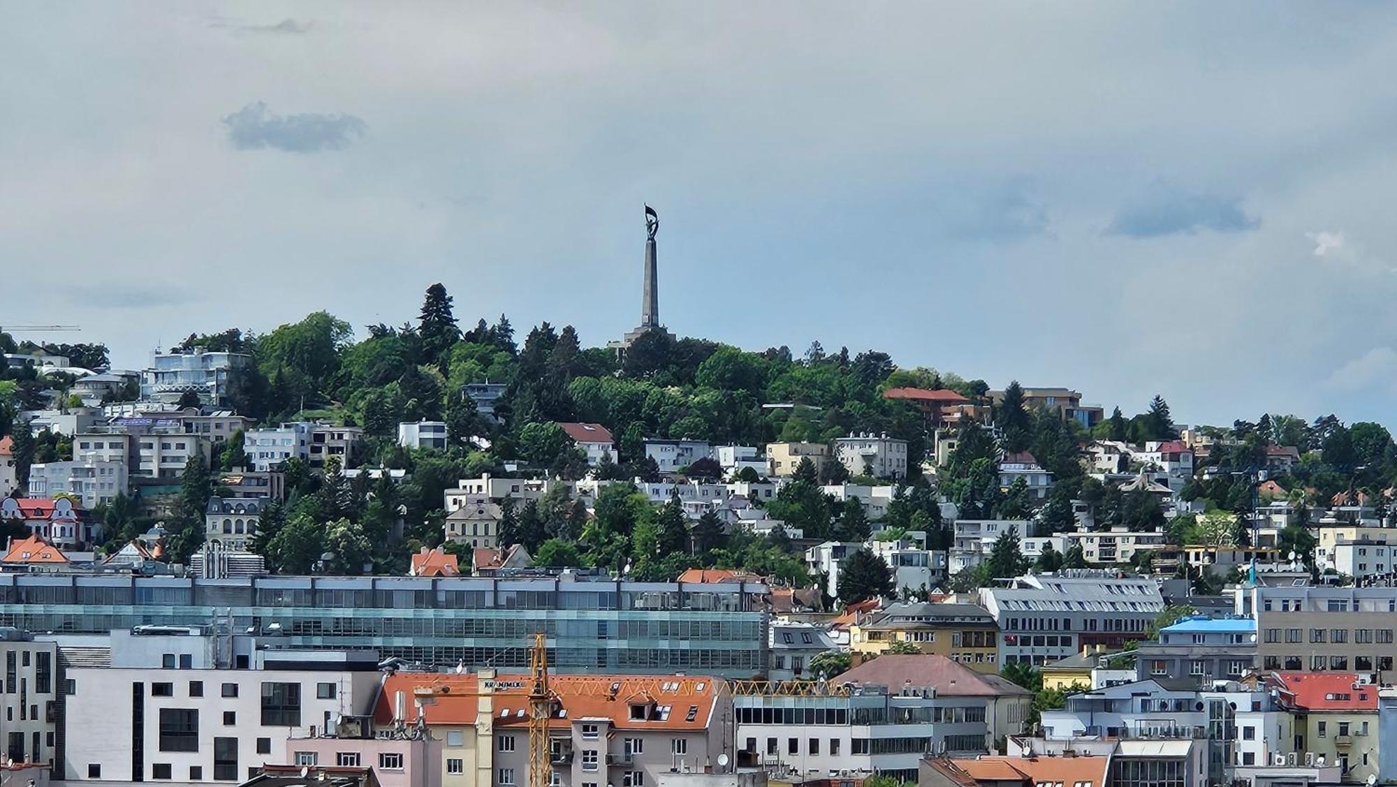 Panorama View Design Apt In Old Town - Free Parking Bratislava Eksteriør bilde