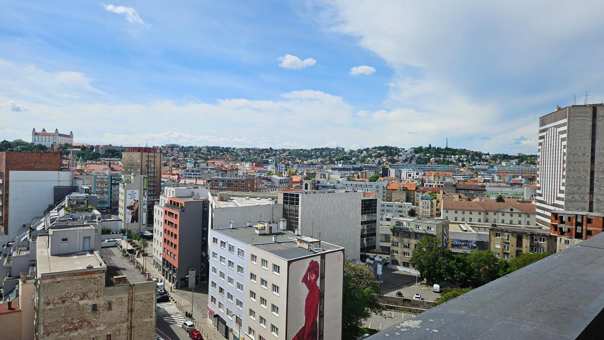 Panorama View Design Apt In Old Town - Free Parking Bratislava Eksteriør bilde